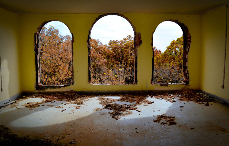 Illustration for article titled This abandoned sanatorium could be the real-life version of the one in American Horror Story